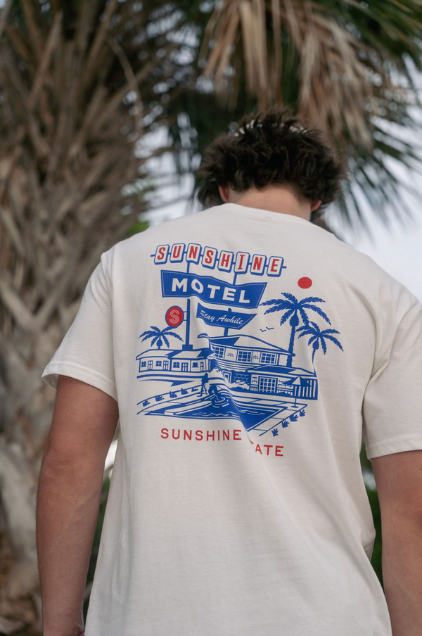 Sunshine Motel - Retro Florida tee