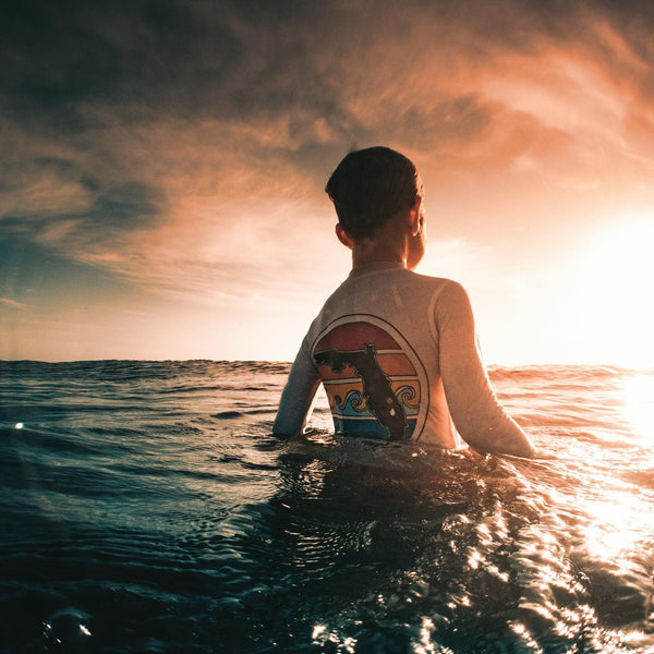 FLORIDA SUNSET YOUTH SOLAR SHIRT - WHITE - Sunshine State®