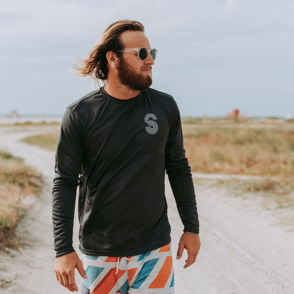 RETRO SUNSET OUTLINE MENS SOLAR PERFORMANCE SHIRT- METAL - Sunshine State®